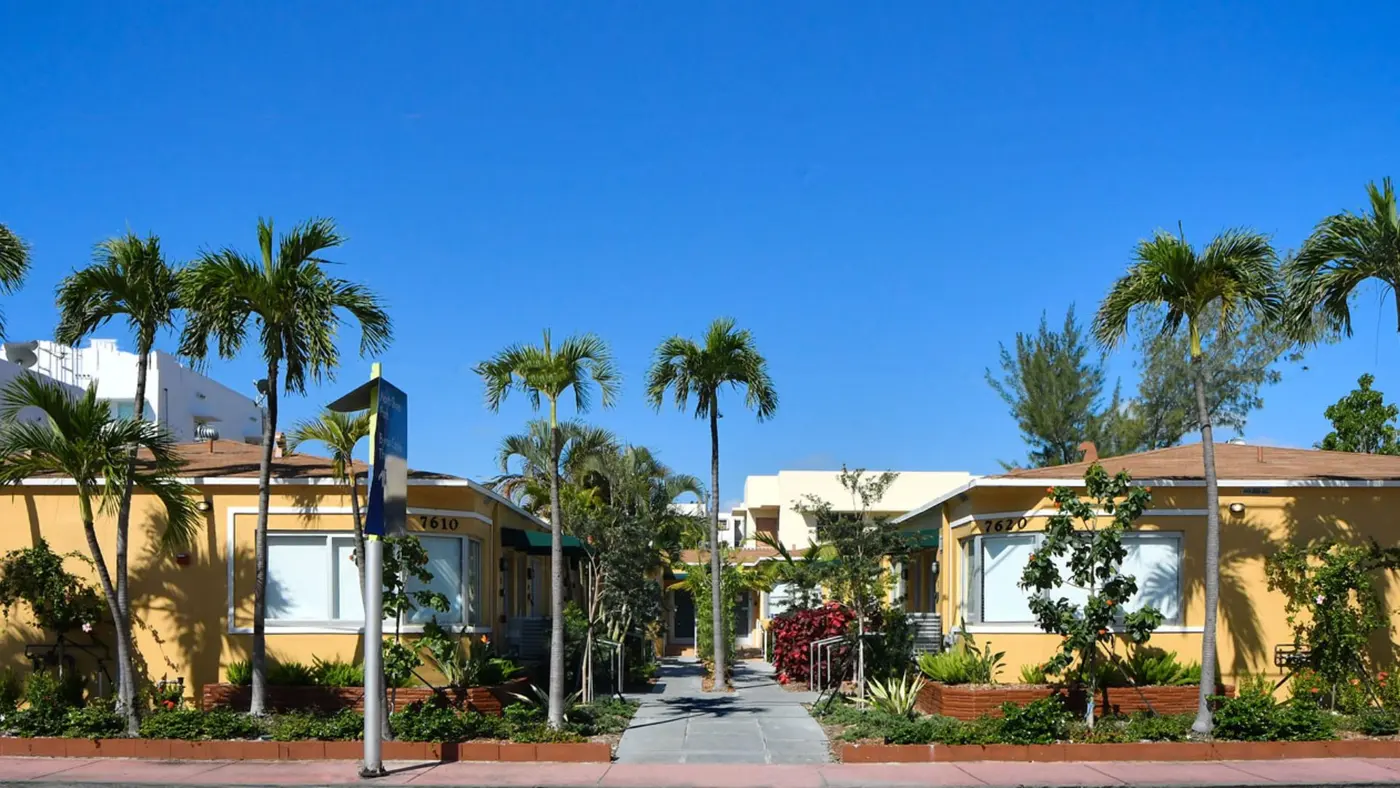 7610 Harding Avenue, Miami Beach